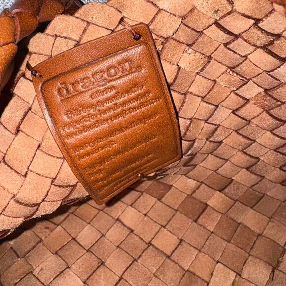 Dragon Diffusion Brown Woven Leather Bag w/ Dust Bag – Lightweight & Roomy - Picture 6 of 12